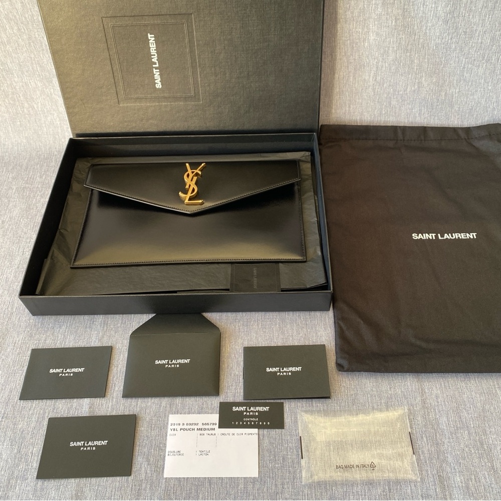 BNIB - Saint Laurent | Smooth Shiny Calfskin Medium Envelope Pouch Clutch - Picture 3 of 17